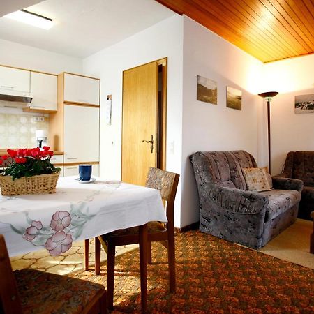 Ferienwohnungen Annegret Schütte Winterberg Zimmer foto